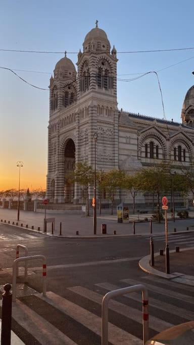 Studio Cosi Plein Coeur Du Panier Marseille Eksteriør billede